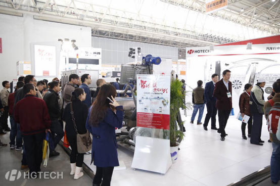 ×ðÁú¶¶È¦(Öйú¹ÙÍø)-Ϊdu¶øÉú